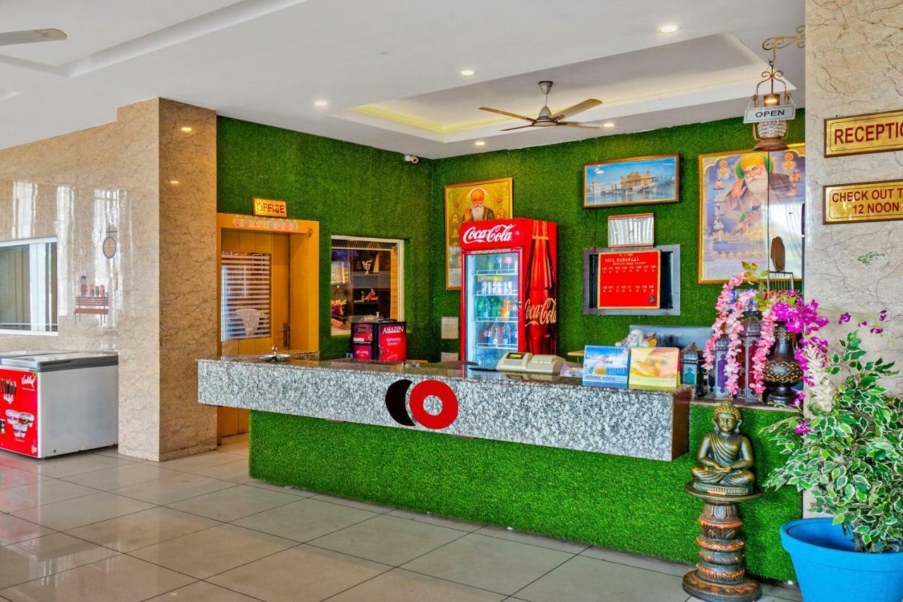 Capital O 40833 Maharaja Hotel & Restaurant Kashipur Exterior photo